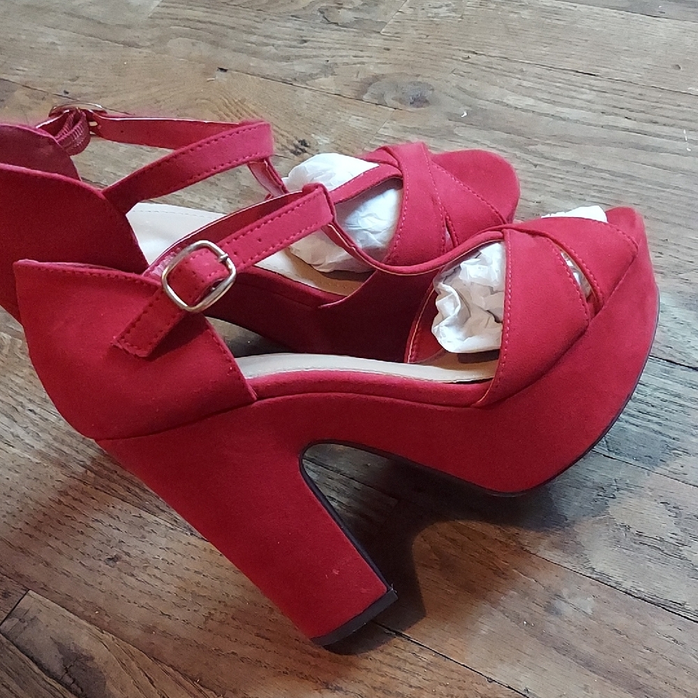 BAMBOO Red Platform Heels with Chunky Block Heel and Peep-Toe - Picture 7 of 11